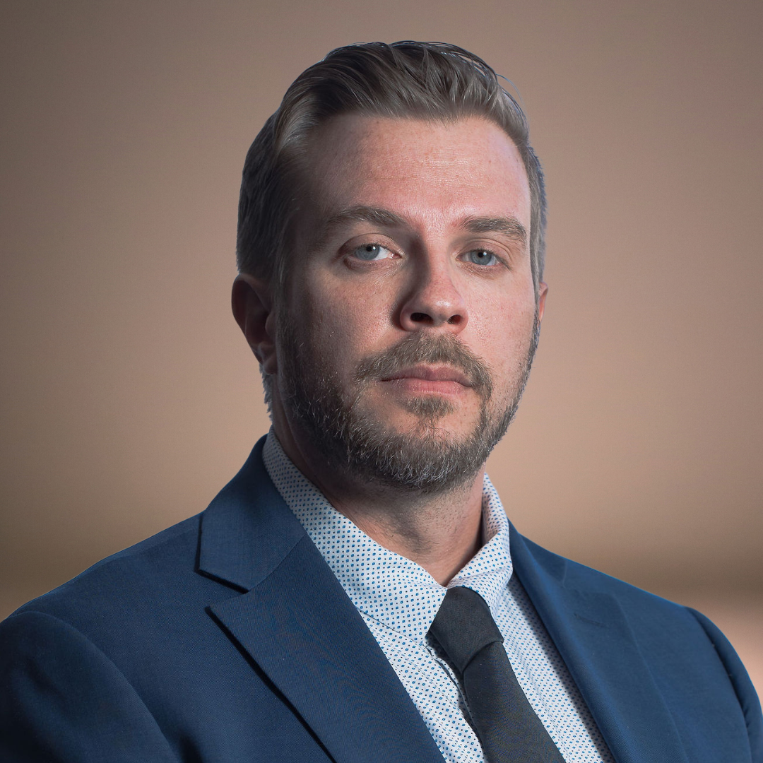 Derek Bushman photo